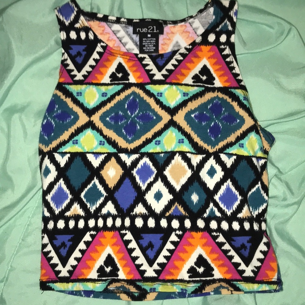 Crop top